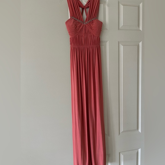 Evening dress, coral Grecian look style.  Fabulous back design - Picture 1 of 3